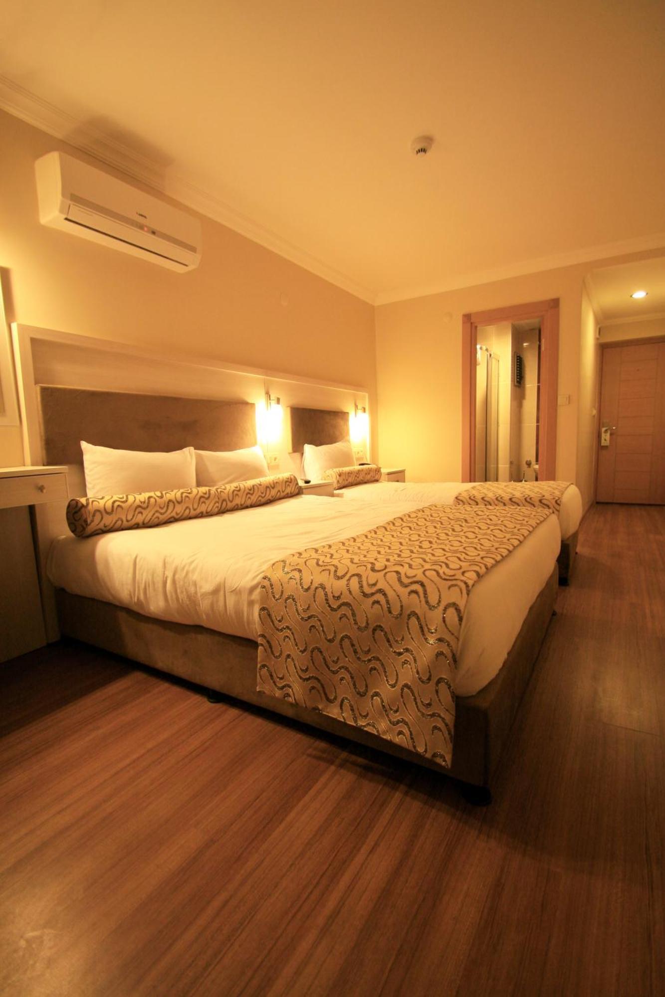 Grand Zeybek Hotel Esmirna Exterior foto
